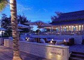 thajsko-hotel-anantara-phuket-villas-169_ext_w_1.jpg