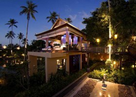thajsko-hotel-anantara-phuket-villas-172_ext_w_1.jpg