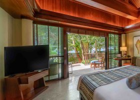 thajsko-hotel-centara-grand-beach-resort-villas-krabi-051_ext_w_1.jpg