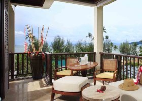 thajsko-hotel-centara-grand-beach-resort-villas-krabi-052_ext_w_1.jpg
