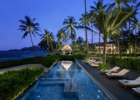 thajsko-hotel-centara-reserve-samui-181_ext_w_1.jpg
