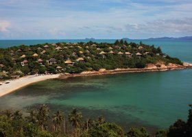 thajsko-hotel-six-senses-samui-010_ext_w_1.jpg